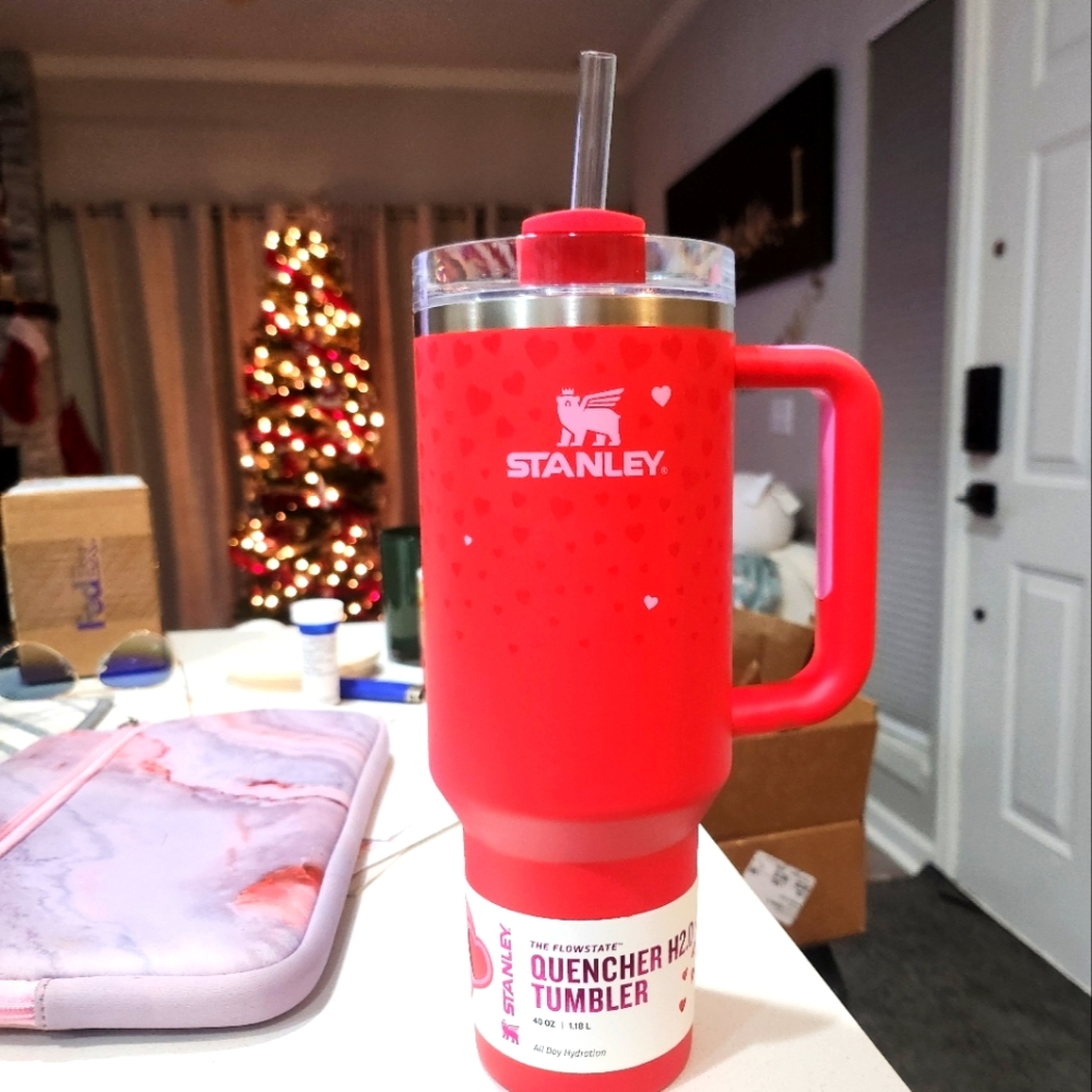 Stanley Valentines Day Limited Edition 40 oz Tumbler